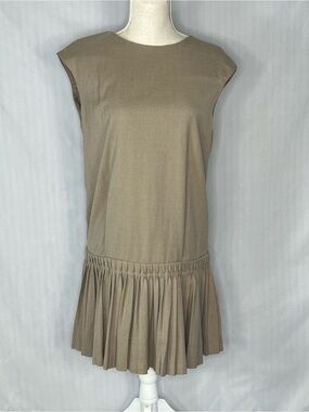See You Soon Dress Tan Sleeveless Pleated Hen Exposed Back Zipper Crew Neck L